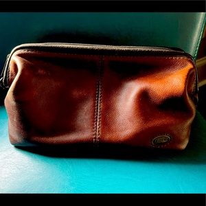 Vintage leather fossil men’s  travel bag